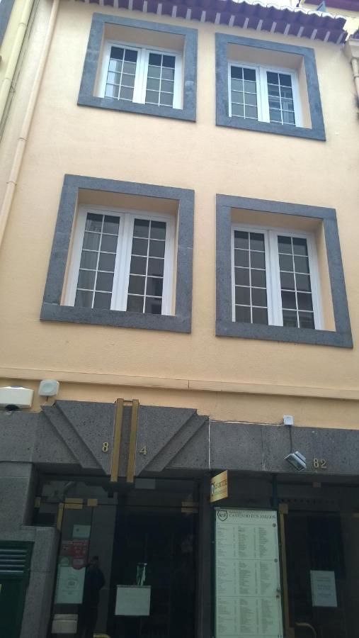 In Funchal 3n *